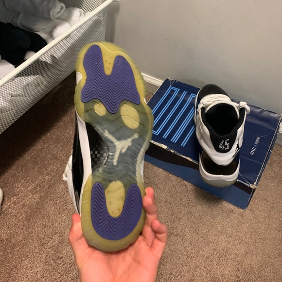 Jordan 11 Concords Size 10 - Picture 5 of 5